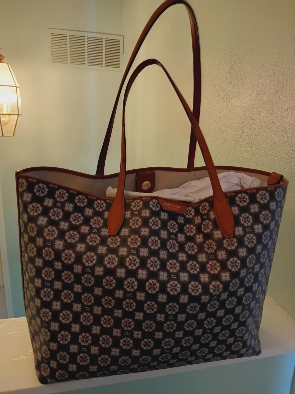 Kate Spade Tote Bag - Picture 5 of 9
